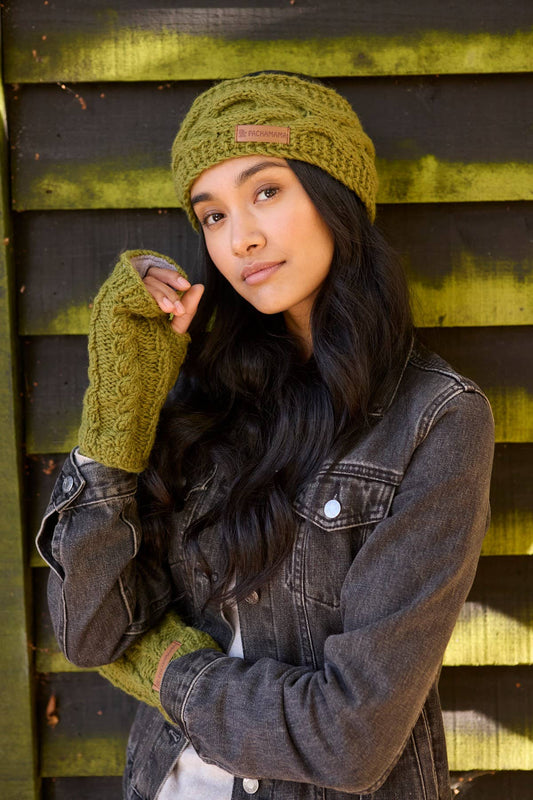 Chamonix - Cable Knit Fleece Lined Wool Fingerless Gloves
