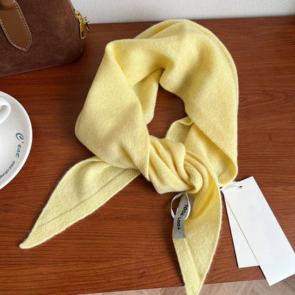 100% Merino Wool Triangle Scarf Wrap_CWOV00280
