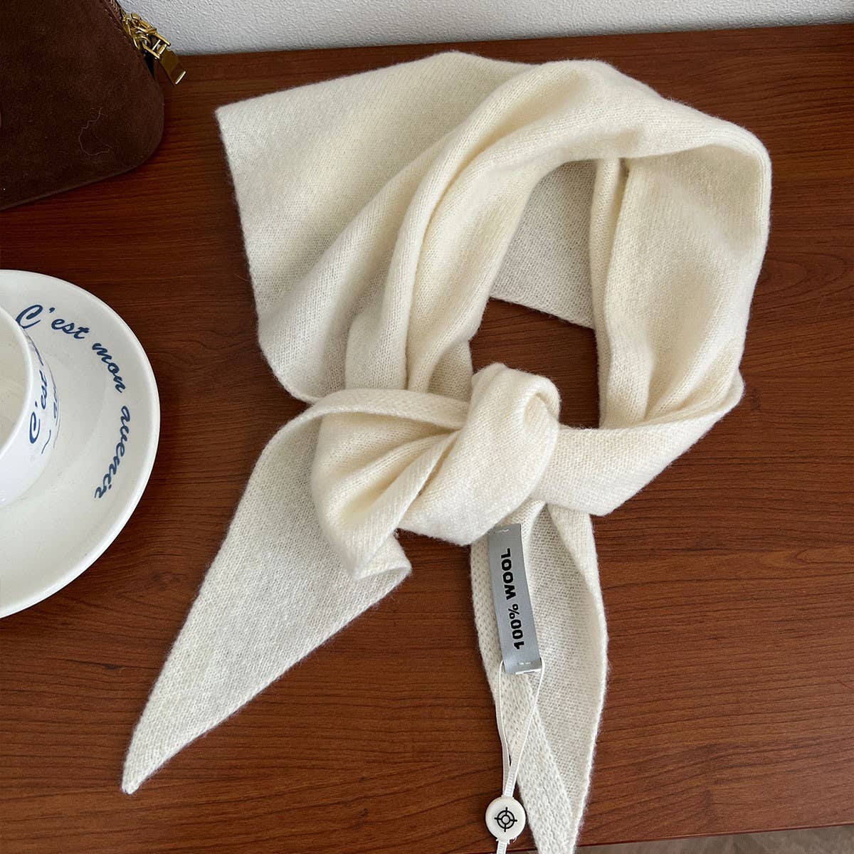 100% Merino Wool Triangle Scarf Wrap_CWOV00280