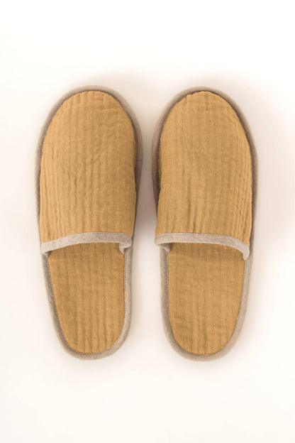 Natural Piping Linen Slippers – Relaxed Comfort