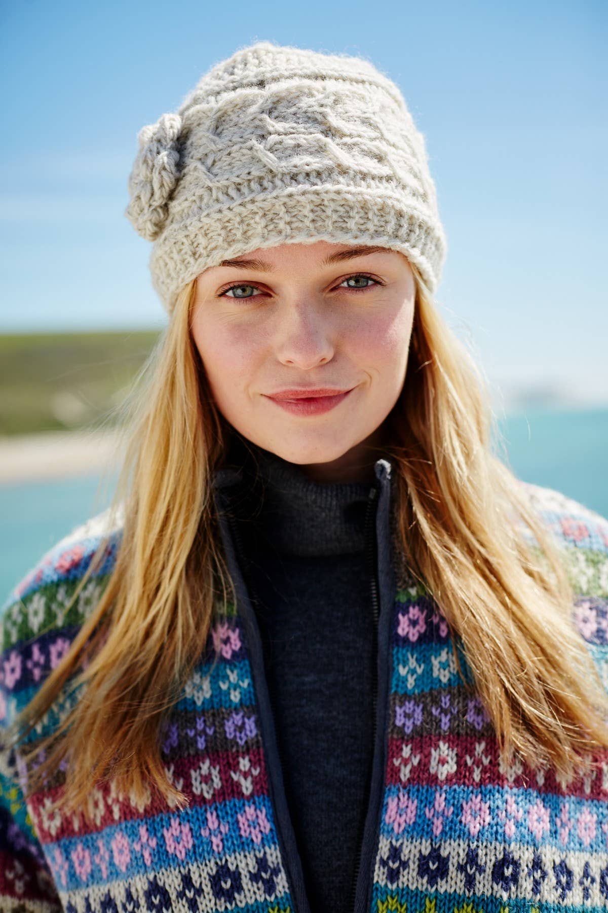 Chamonix - Oatmeal Cable Knit Crocheted Flower Beanie Hat